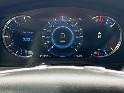 Used 2019 Cadillac Escalade ESV Luxury AWD/4WD image 13