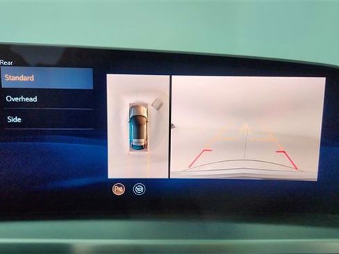 Used 2025 Cadillac Lyriq Luxury image 45