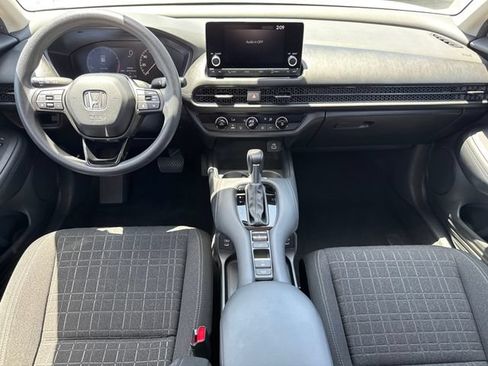 Used 2025 Honda HR-V LX image 22