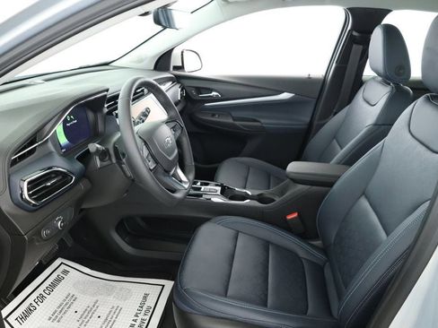 Used 2023 Chevrolet Bolt EUV Premier image 19