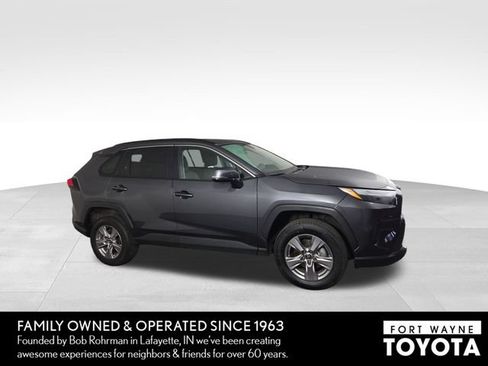 Used 2025 Toyota RAV4 XLE FWD image 5