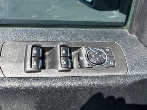 Used 2017 Ford F150 XLT w/ Equipment Group 302A Luxury RWD image 8