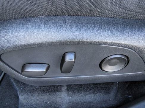 New 2026 GMC Acadia Elevation image 15