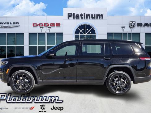 New 2025 Jeep Grand Cherokee L Limited image 3