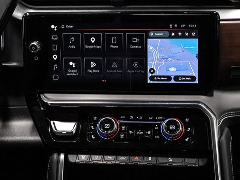 Certified 2025 GMC Sierra 2500 Denali Ultimate AWD/4WD image 29