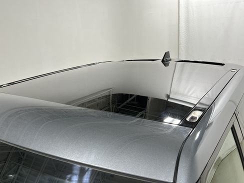Used 2024 Rivian R1T Adventure AWD/4WD image 13