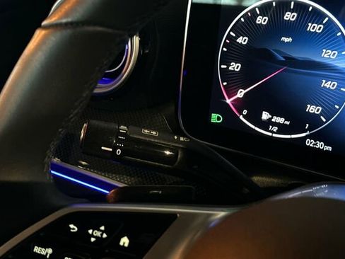 Certified 2025 Mercedes-Benz C 300 4MATIC Sedan image 32