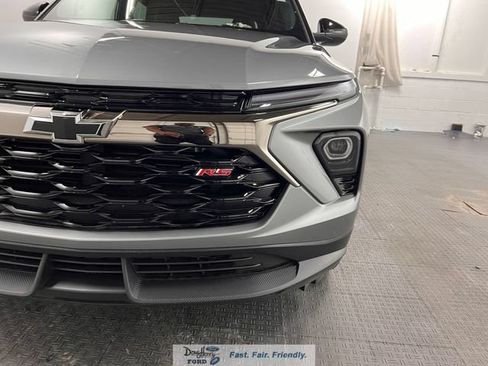 Used 2026 Chevrolet TrailBlazer RS w/ Convenience Package FWD image 11