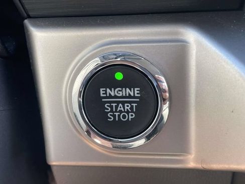 Used 2022 Ford F150 XLT w/ Equipment Group 302A High AWD/4WD image 25