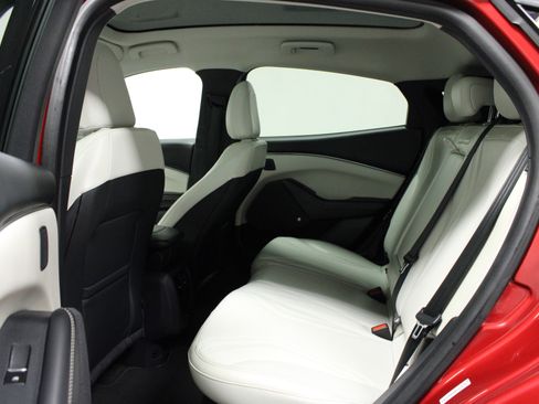 Used 2021 Ford Mustang Mach-E Premium image 13