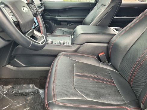 Used 2022 Ford Expedition Max Limited image 21