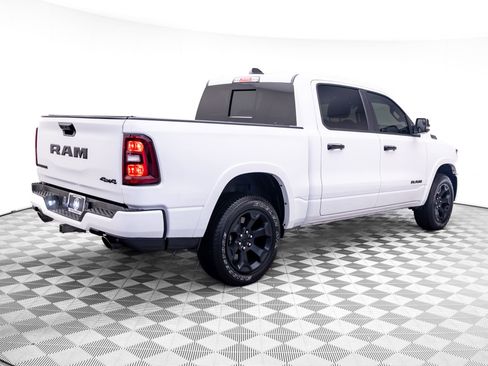 Used 2025 RAM 1500 Big Horn AWD/4WD image 6