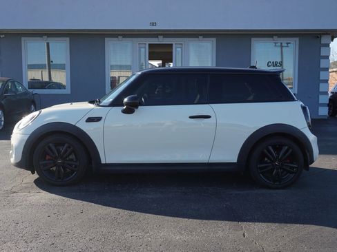 Used 2015 MINI Cooper S image 8