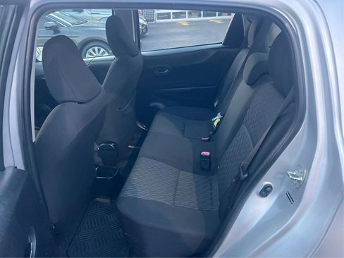 Used 2014 Toyota Yaris LE image 11
