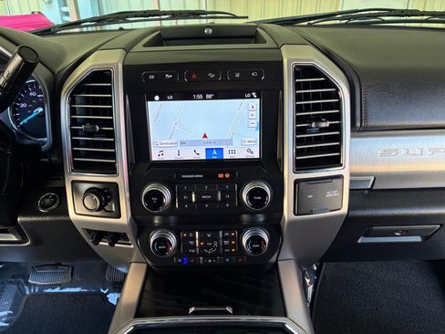 Used 2019 Ford F350 Platinum w/ Platinum Ultimate Package AWD/4WD image 23