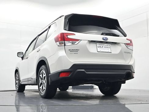 Used 2024 Subaru Forester Premium AWD/4WD image 42