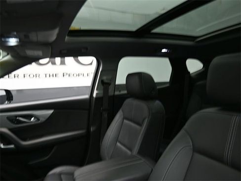 Used 2024 Chevrolet Blazer LT w/ Sound & Technology Package image 17