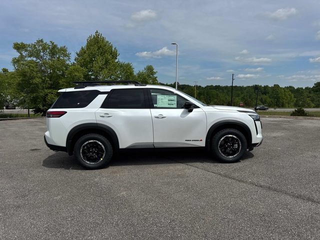 New 2026 Nissan Pathfinder Rock Creek AWD/4WD image 3