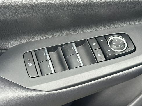 Certified 2024 Toyota Prius Prime Premium image 14