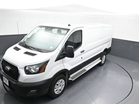 Used 2025 Ford Transit 250 Low Roof w/ Exterior Upgrade Package RWD image 38