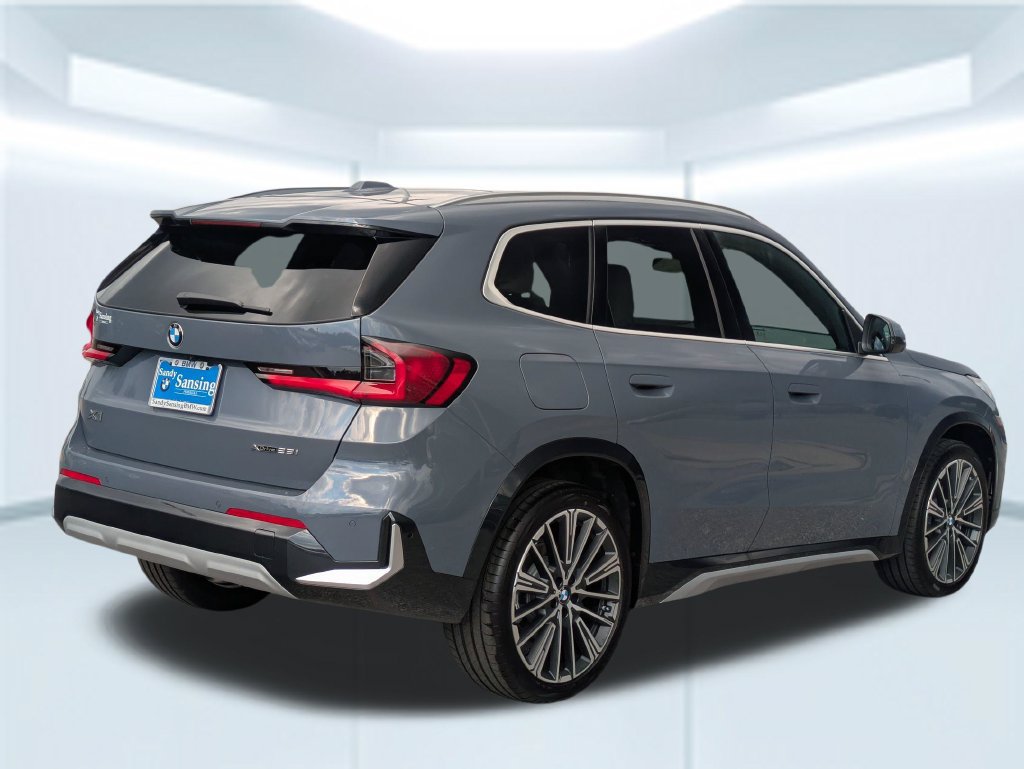 New 2027 BMW X1 xDrive28i AWD/4WD image 5