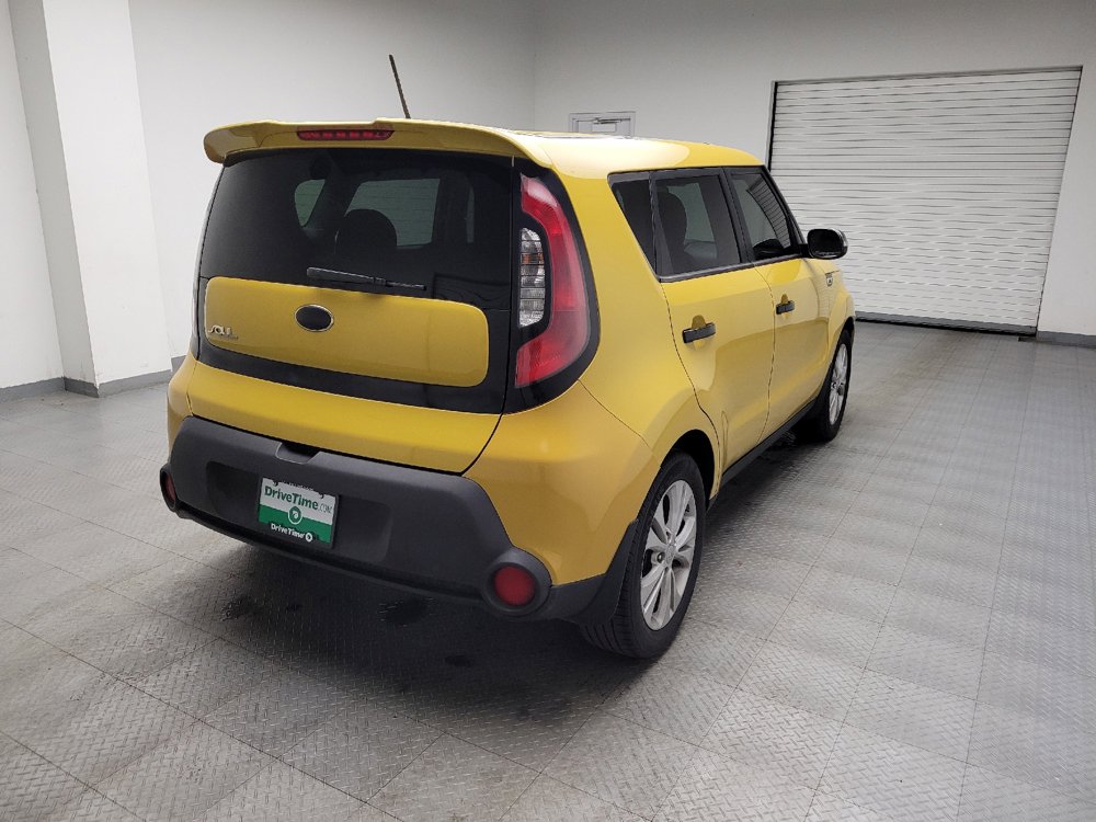 Used 2014 Kia Soul + FWD image 9