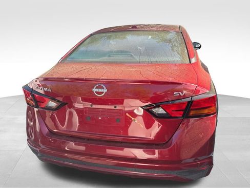 Used 2023 Nissan Altima 2.5 SV image 16