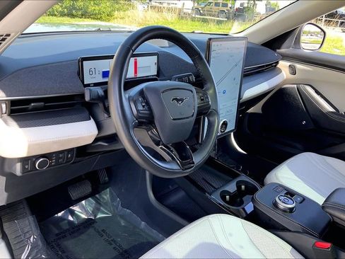 Used 2022 Ford Mustang Mach-E Premium AWD/4WD image 12