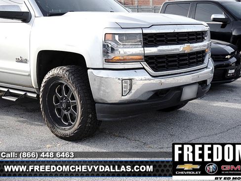 Used 2018 Chevrolet Silverado 1500 LT w/ Texas Edition AWD/4WD image 2