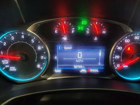 Used 2024 Chevrolet Equinox LT w/ Driver Convenience Package AWD/4WD image 23