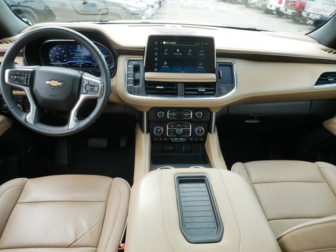 Used 2023 Chevrolet Tahoe Premier w/ Max Trailering Package AWD/4WD image 10