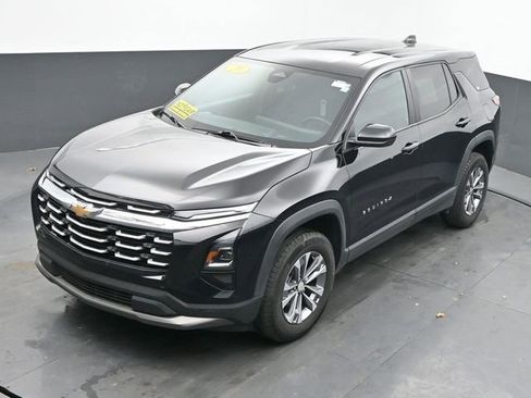 Used 2025 Chevrolet Equinox LT image 38