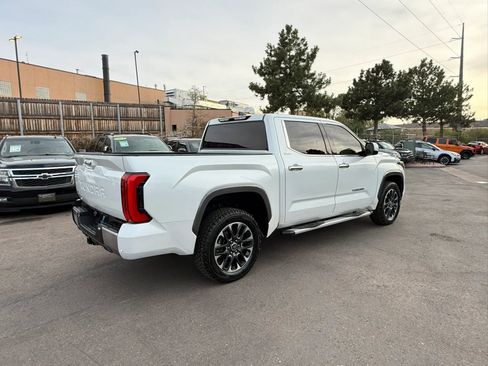 Used 2022 Toyota Tundra Limited AWD/4WD image 9