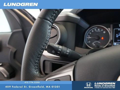 Used 2018 Toyota Tacoma SR5 image 19