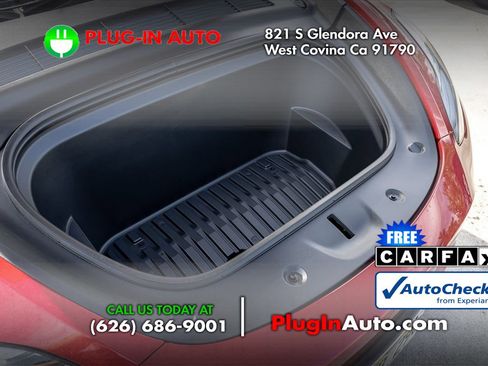 Used 2025 Tesla Model Y Long Range image 14