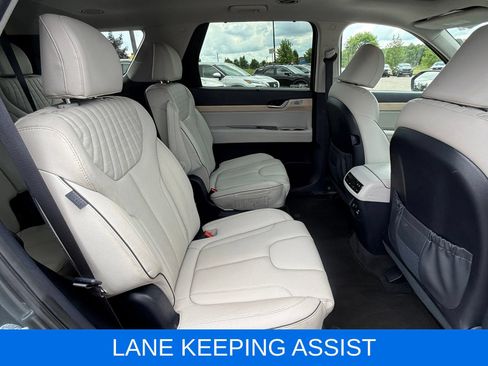 Used 2024 Hyundai Palisade Limited AWD/4WD image 22