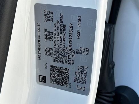 New 2025 GMC Canyon AT4 w/ AT4X Package image 22