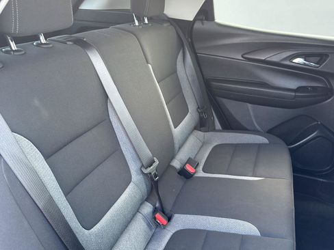 Used 2023 Chevrolet TrailBlazer LT FWD image 26