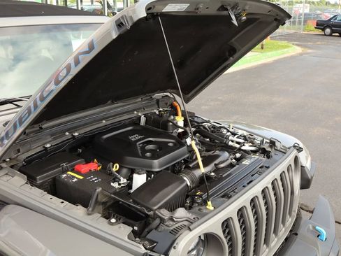Used 2023 Jeep Wrangler Unlimited Rubicon 4xe w/ Cold Weather Group AWD/4WD image 60