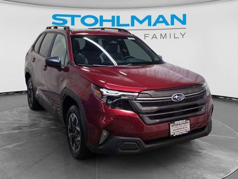 Used 2026 Subaru Forester Premium AWD/4WD image 1