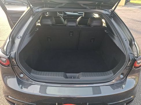 Used 2024 MAZDA MAZDA3 s FWD image 29