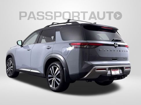 Certified 2024 Nissan Pathfinder Platinum w/ Cargo Package AWD/4WD image 9