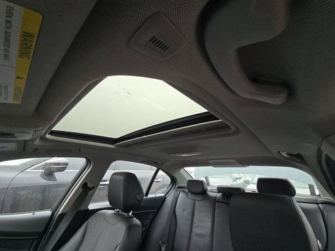Used 2015 BMW 328i xDrive Sedan image 10