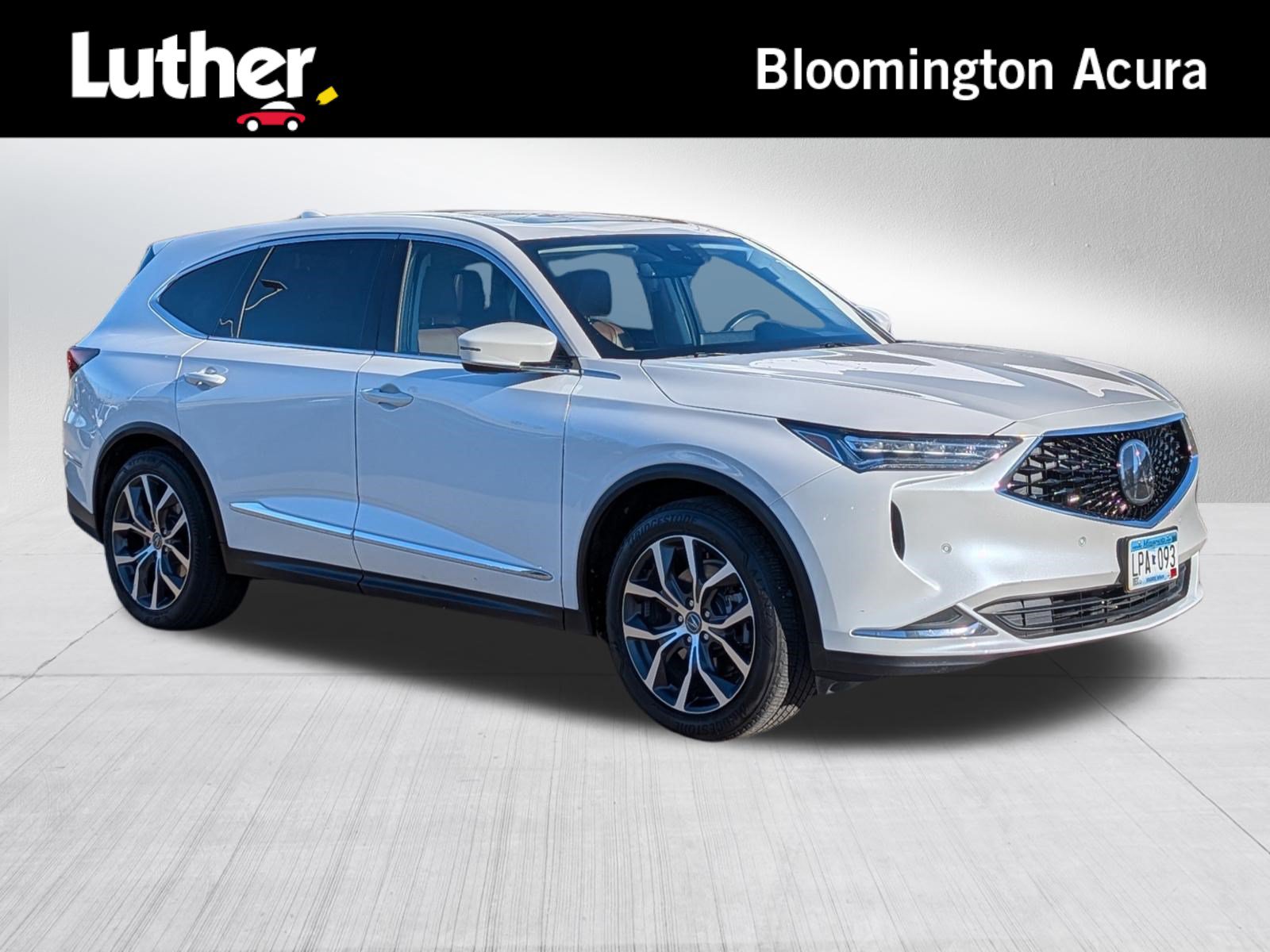 Used 2024 Acura MDX w/ Technology Package AWD/4WD image 1
