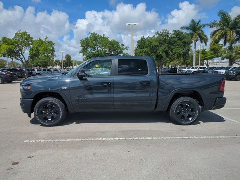 New 2026 RAM 1500 4x4 Crew Cab image 8