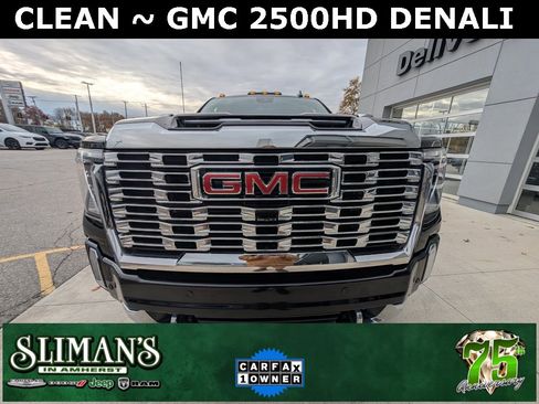 Used 2024 GMC Sierra 2500 Denali w/ Denali Reserve Package image 10