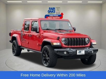 Used 2024 Jeep Gladiator Sport