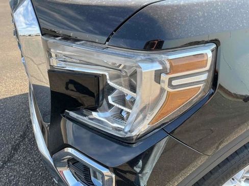 Used 2019 GMC Sierra 1500 SLT w/ SLT Premium Plus Package RWD image 9