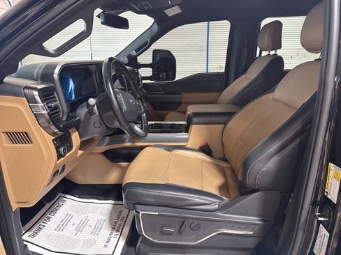 Used 2024 Ford F350 Lariat w/ Chrome Package image 10