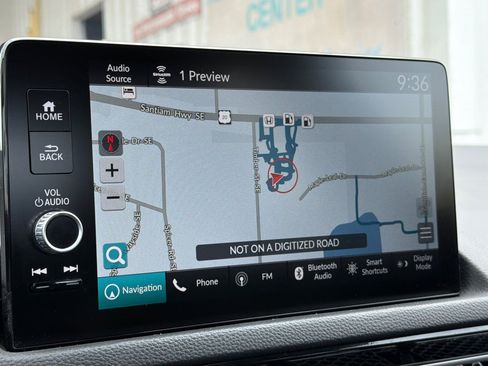 Used 2024 Honda Civic Touring image 17